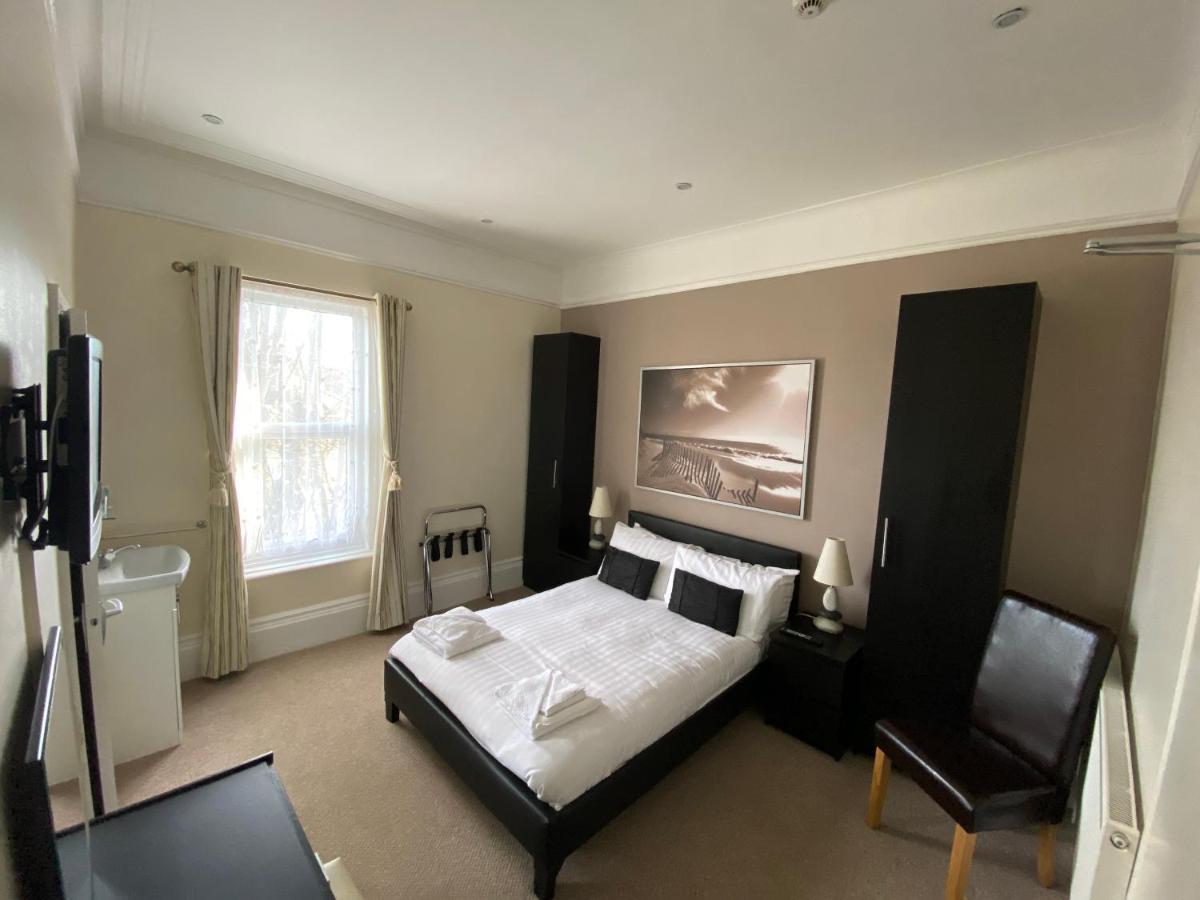 Somerton Lodge (Adults Only) Shanklin Kültér fotó